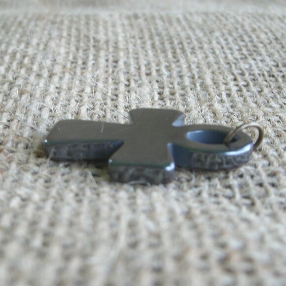 Hand Carved Hematite Egyptian Ankh Pendant - Picture 4 of 7